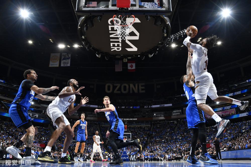 伊劳拉如接 伊劳拉如接