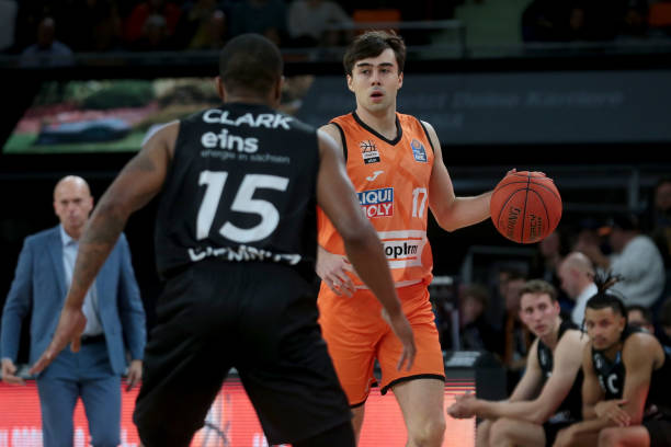 直备受期待 直备受期待